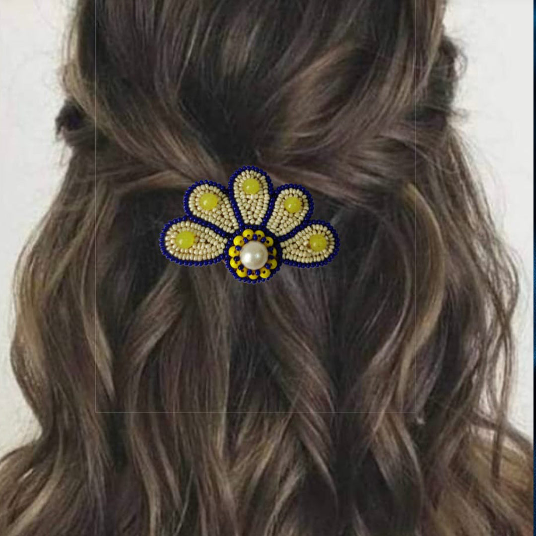 Daisy Flower Hair Clip