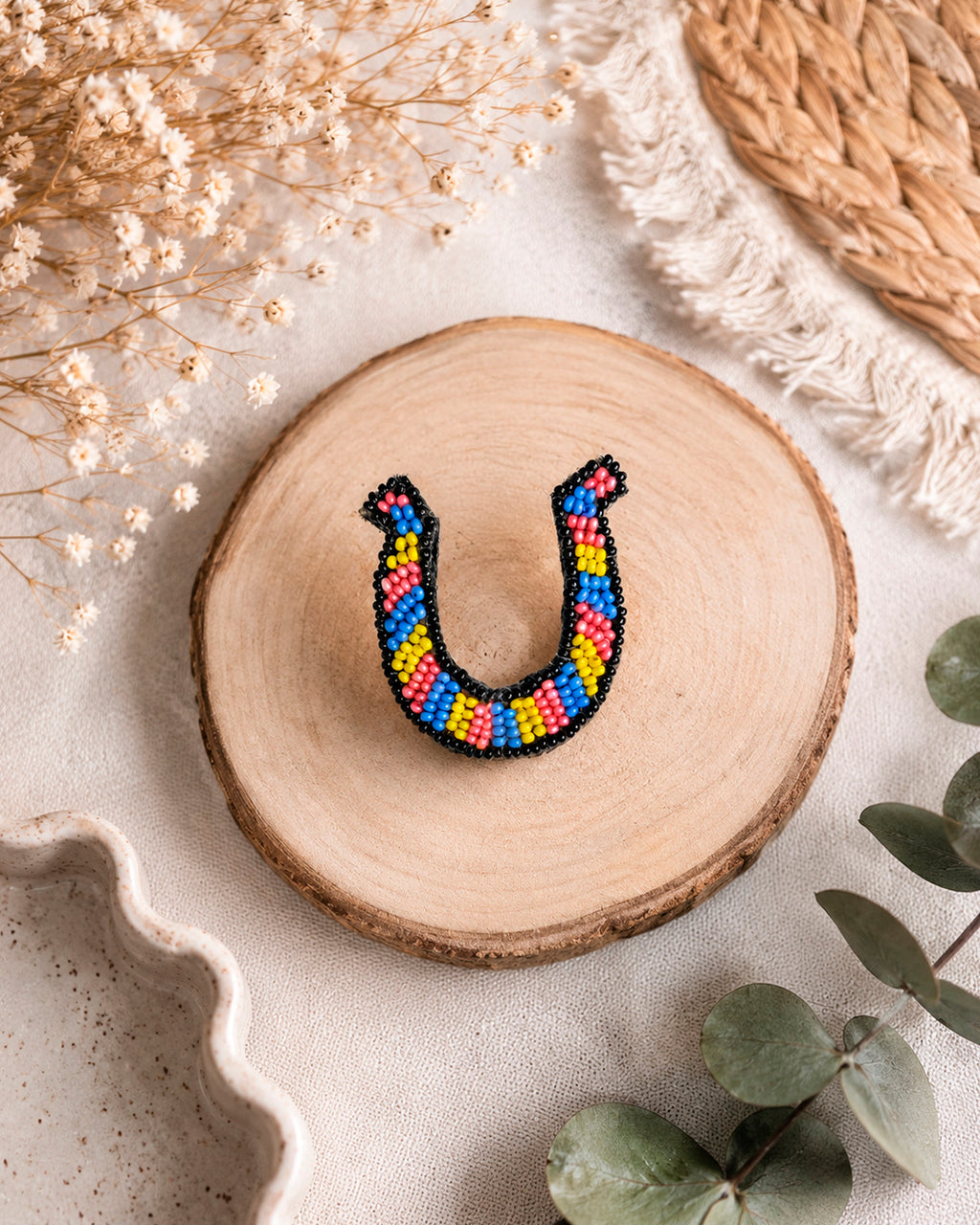 Multicolour U shaped beaded ring