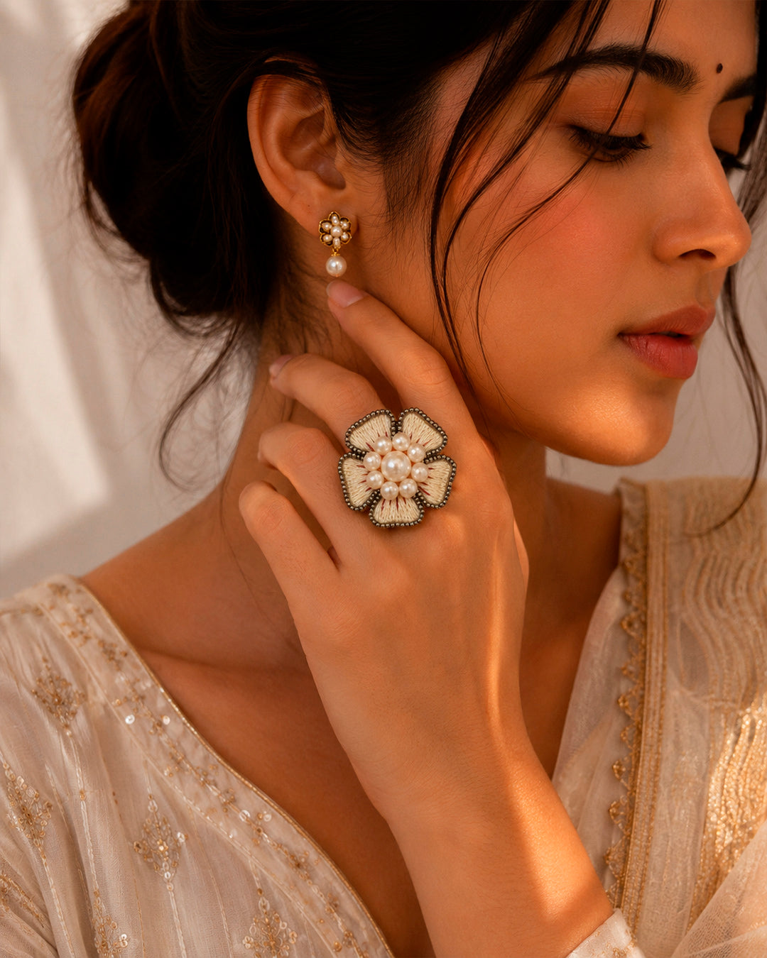 Moti Resham Flower Ring