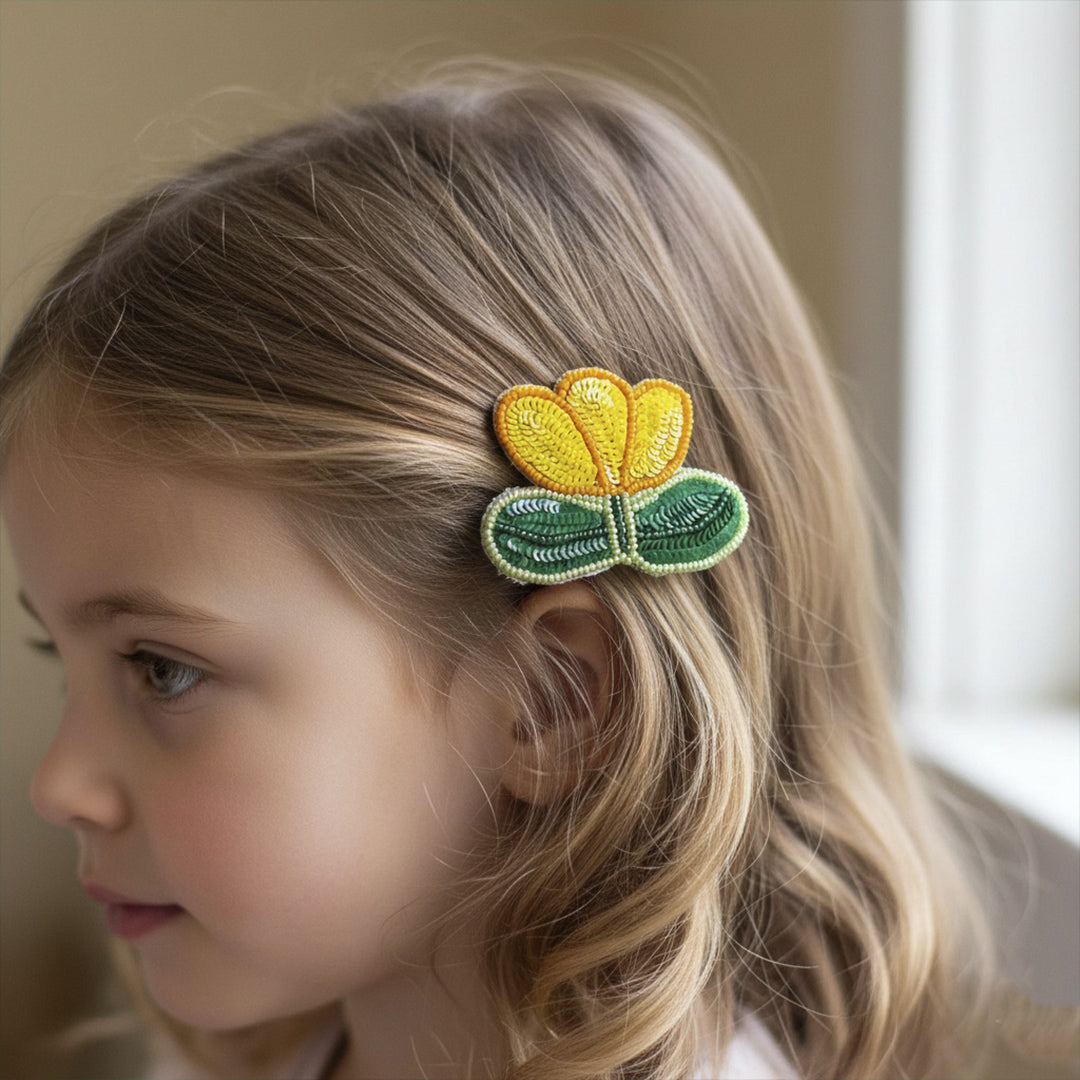Flower with leaf Hair clip