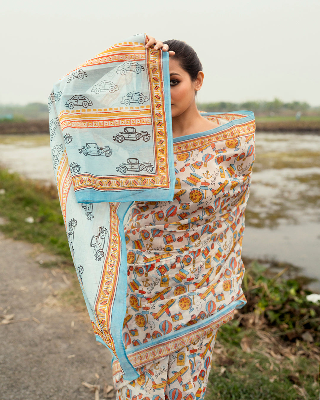 Wanderlust Motif Block Printed Saree (Light Blue)