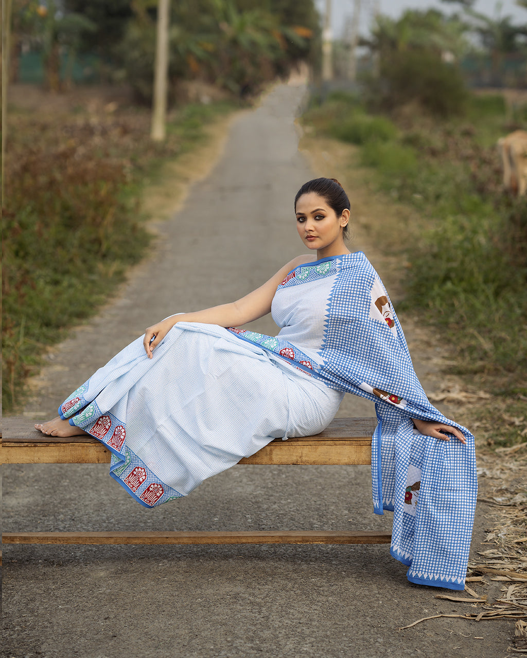 Girl in Khirki Checks Block Printed Saree