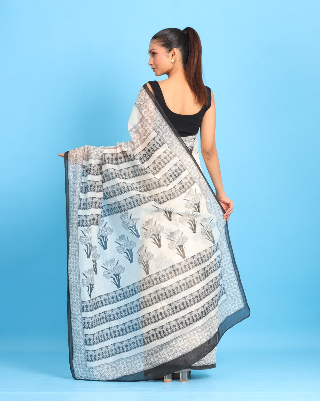 Shwet Pushpa Block Printed Saree