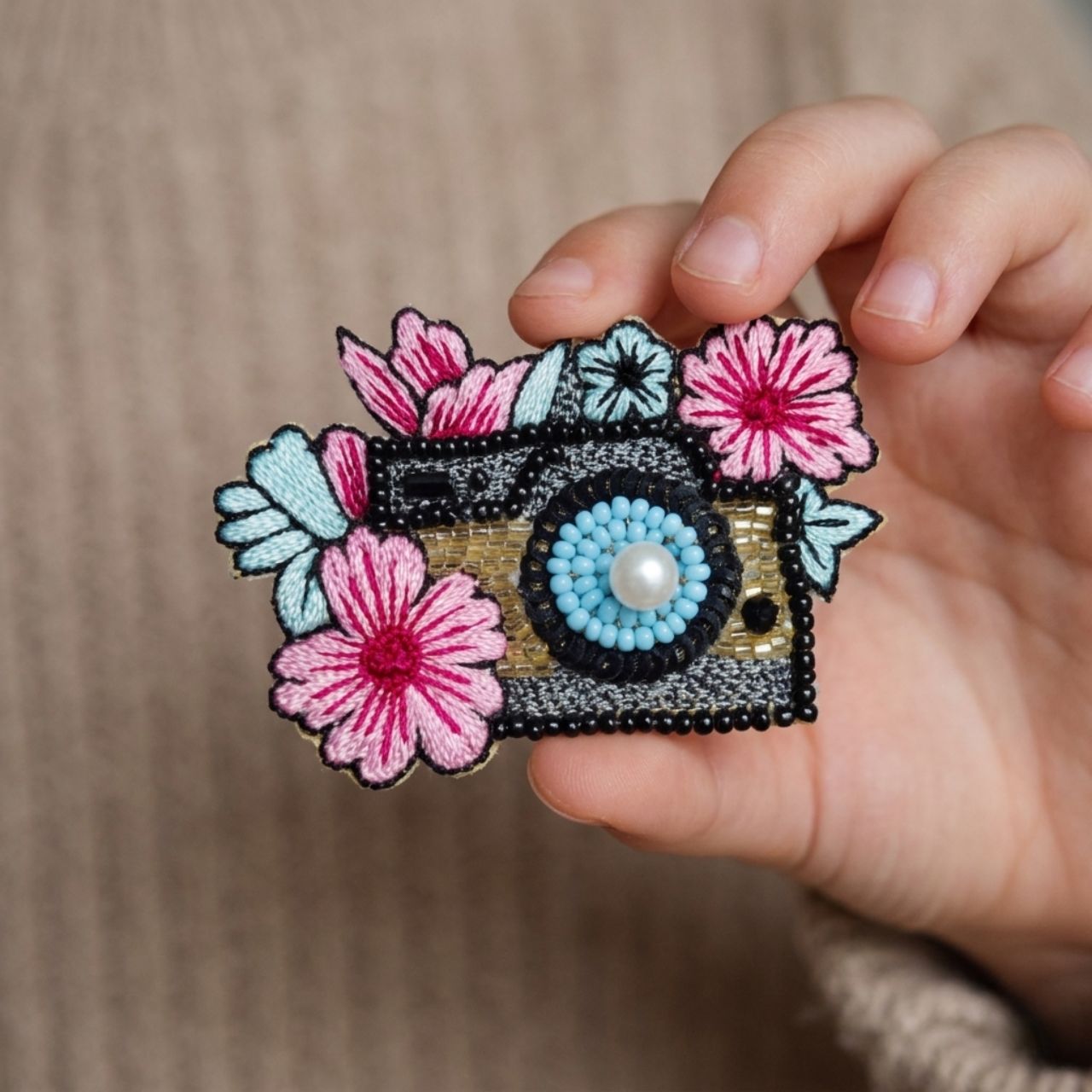 Camera Brooch Pin