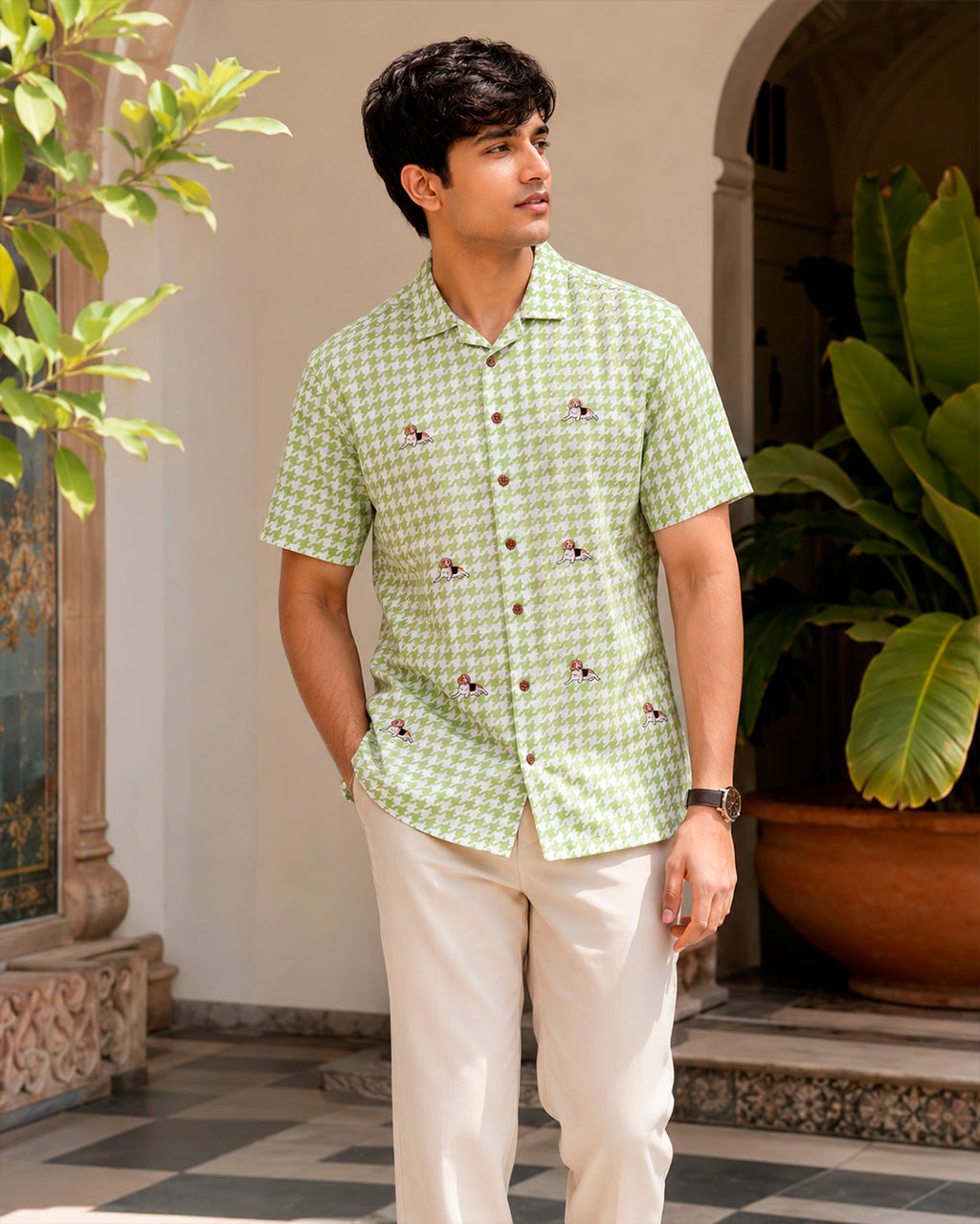 Houndstooth Printed Beagle Embroidered Half Shirt