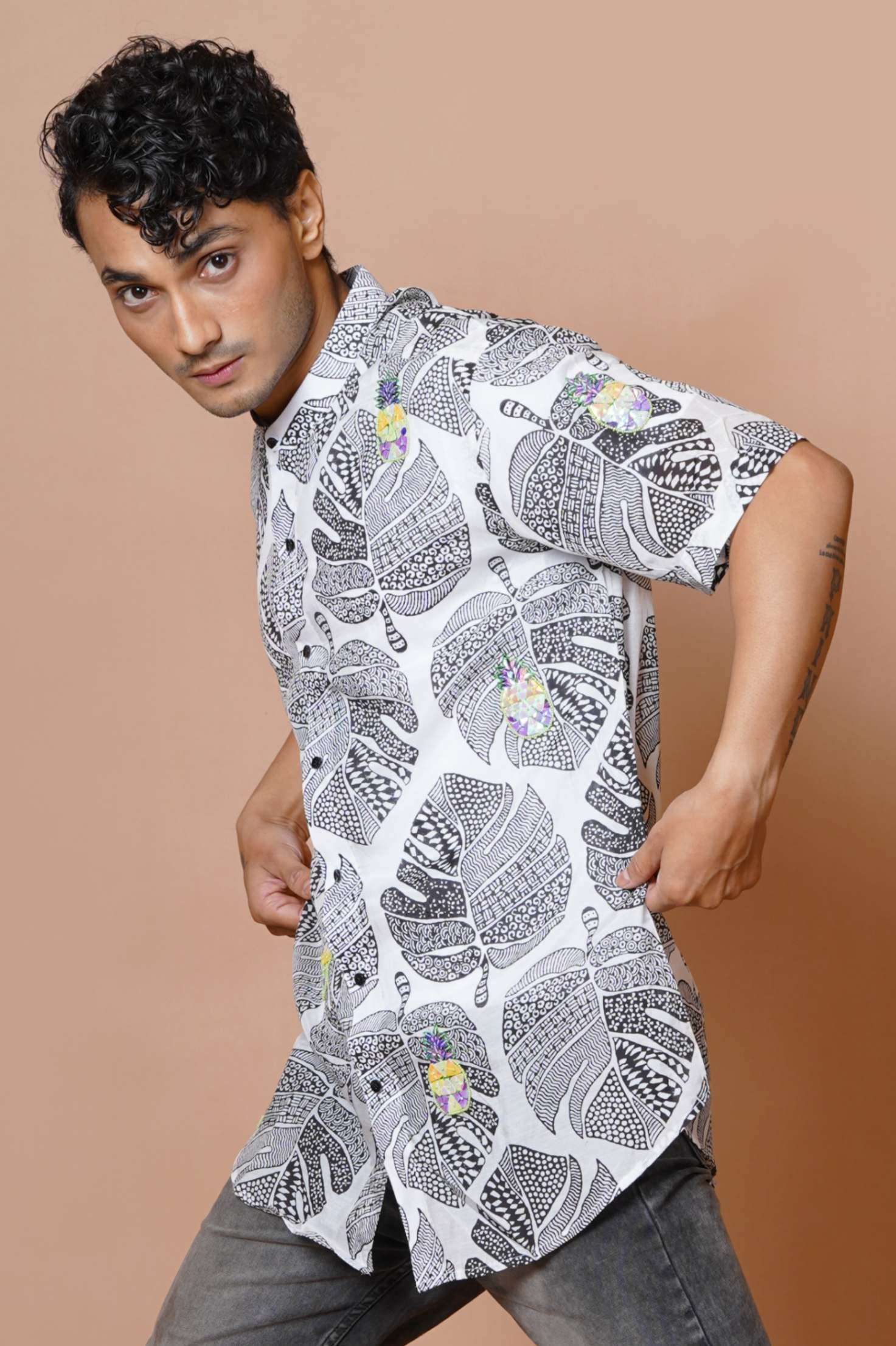 Pineapple Highlight Hand Embroidered Mens Half Sleeve Shirt