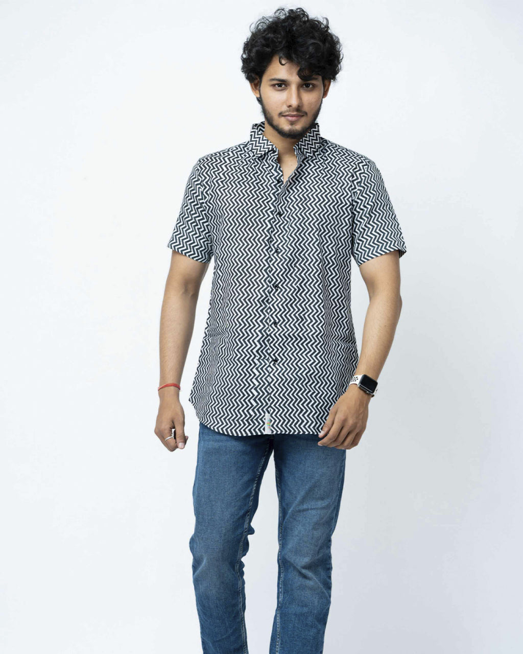Black And White Zig Zag  Print Summer Regular Fit Shirt.