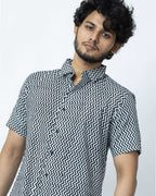 Black And White Zig Zag  Print Summer Regular Fit Shirt.