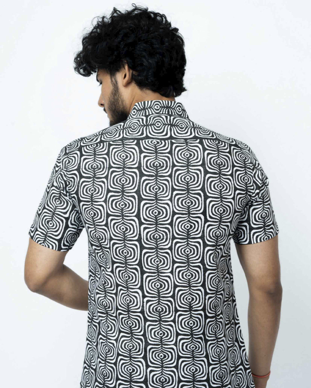 Black & White Smart Casual  Cotton Shirt.