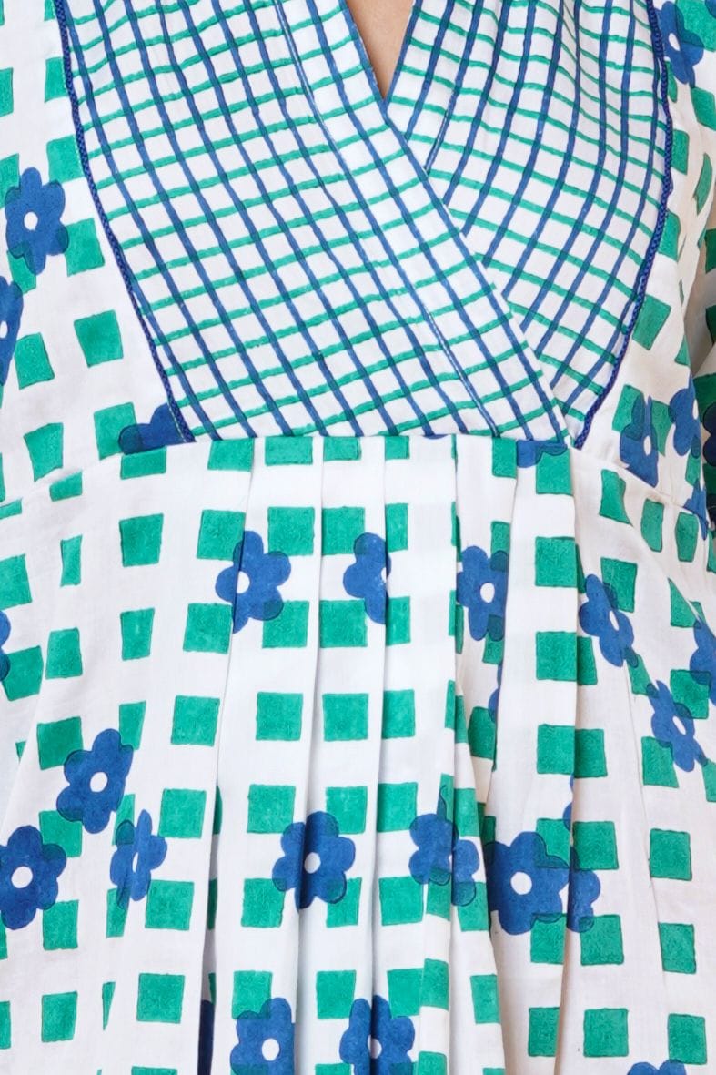 Women block print cotton midi dress in blue and green