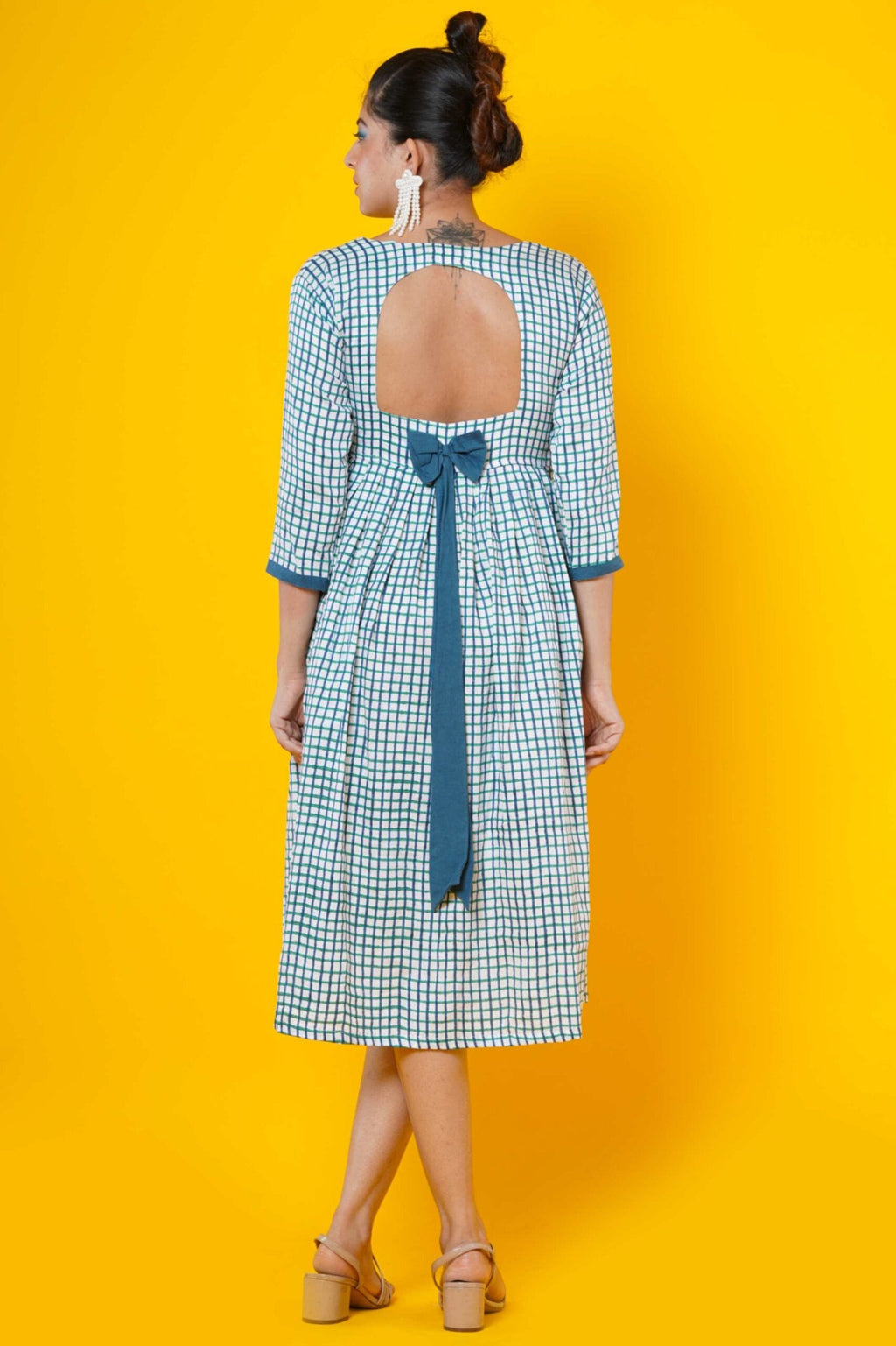 Women Block Printed Cotton Midi Dress In Blue With Pintucks Detailing