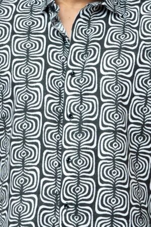 BLACK & WHITE SMART CASUAL  COTTON SHIRT. - Image 3