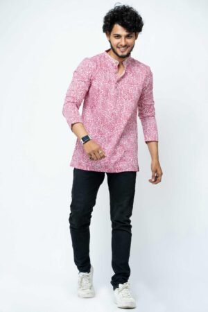 RED DOODLE  ART CLASSIC  FIT KURTA