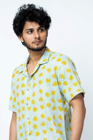 YELLOW FLORAL PRINT MENS HALF SHIRT - Image 4