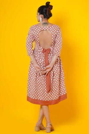 Women Block Printed   Cotton Midi Dress in Rust with Pintucks  Detailing - Image 3