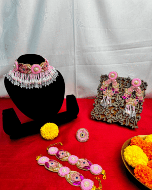 Anuragi (Gulabi) - Neckpiece, Earrings, Bracelets and Ring