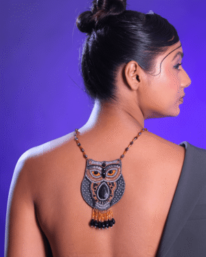 Black-Golden-Owl-applique-Crystal-embroidered-neckpiece-2