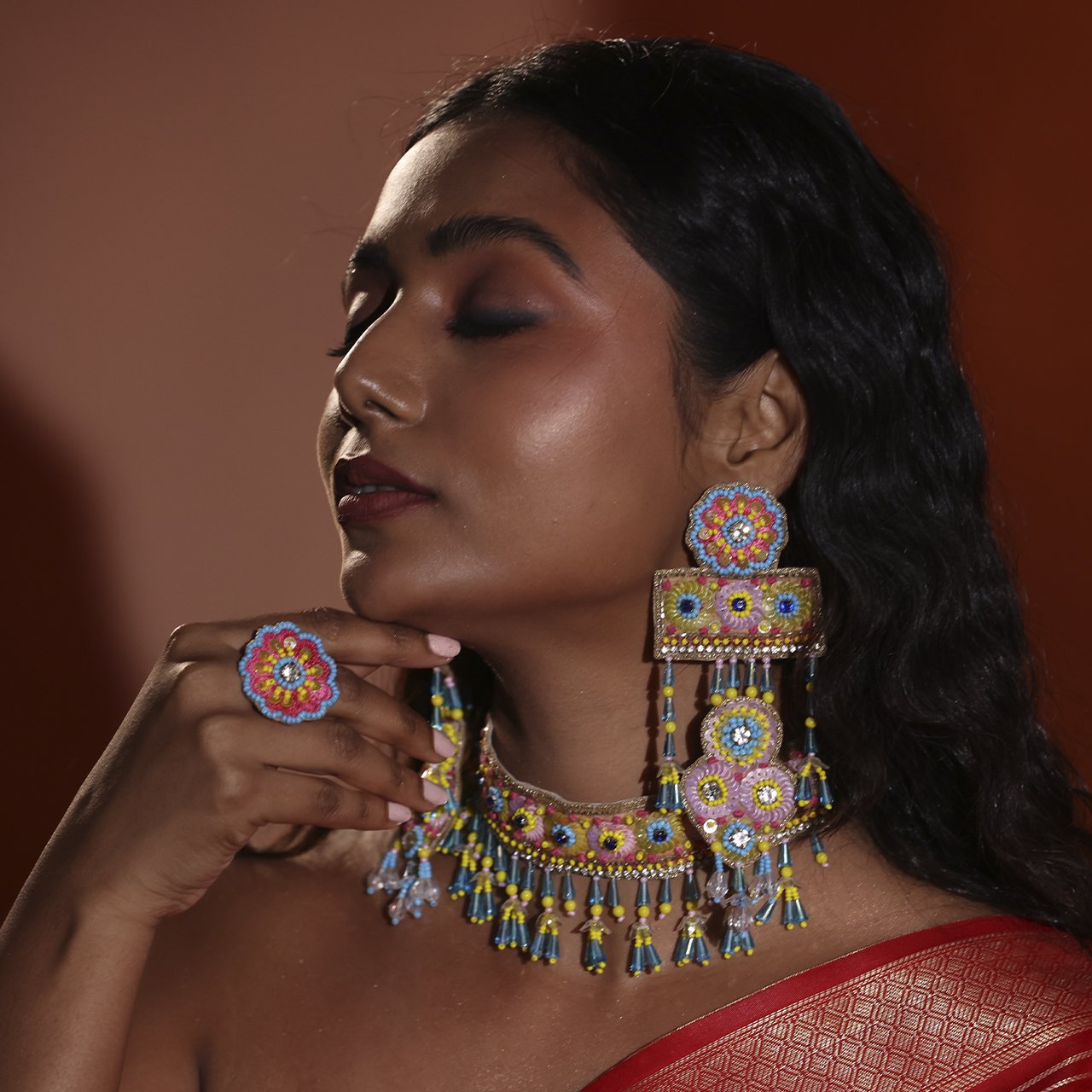 Shagun (Yellow Firozi) - Neckpiece, Earrings, Bracelets and Ring - Image 4