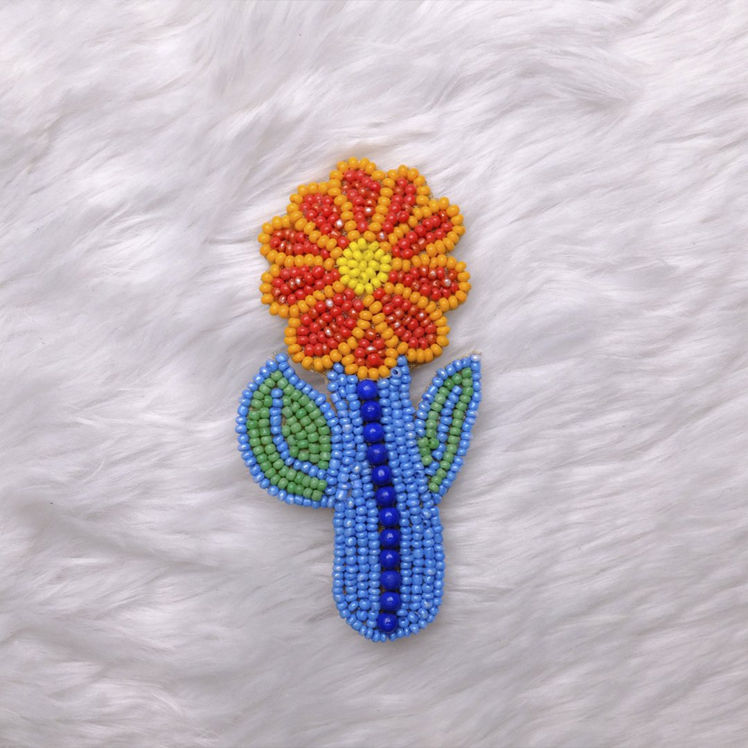 Flower Plant Hair Clip - Image 2