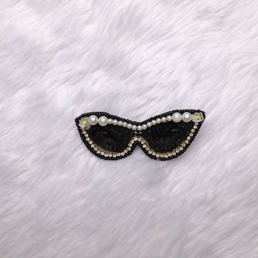 Sunglass Hair Clip - Image 5